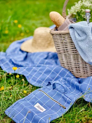 31936picnictaeppevistablue