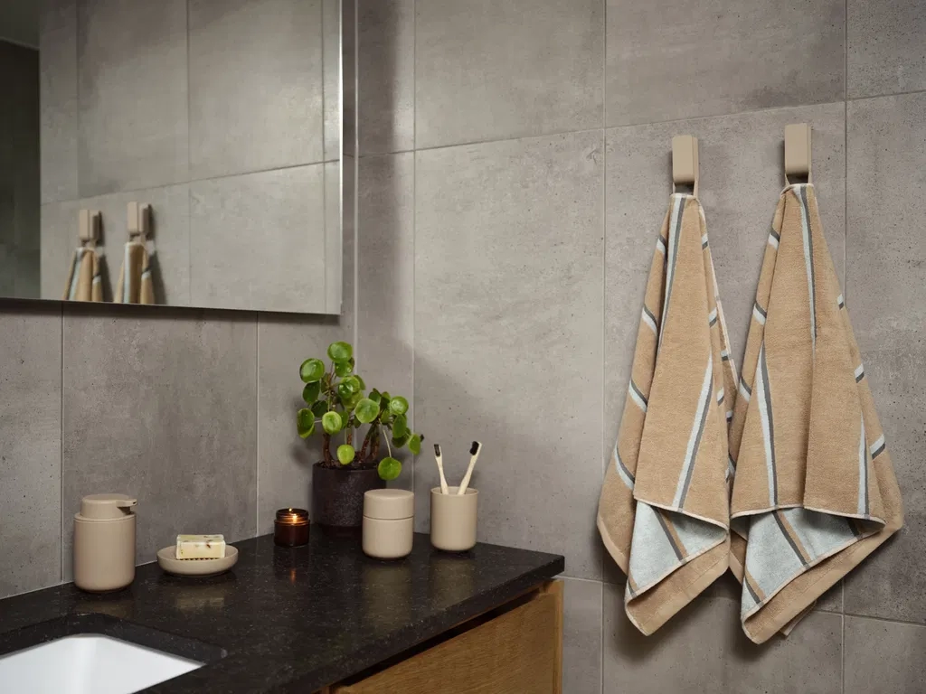 37615saunazonecamel-iceblue-olive