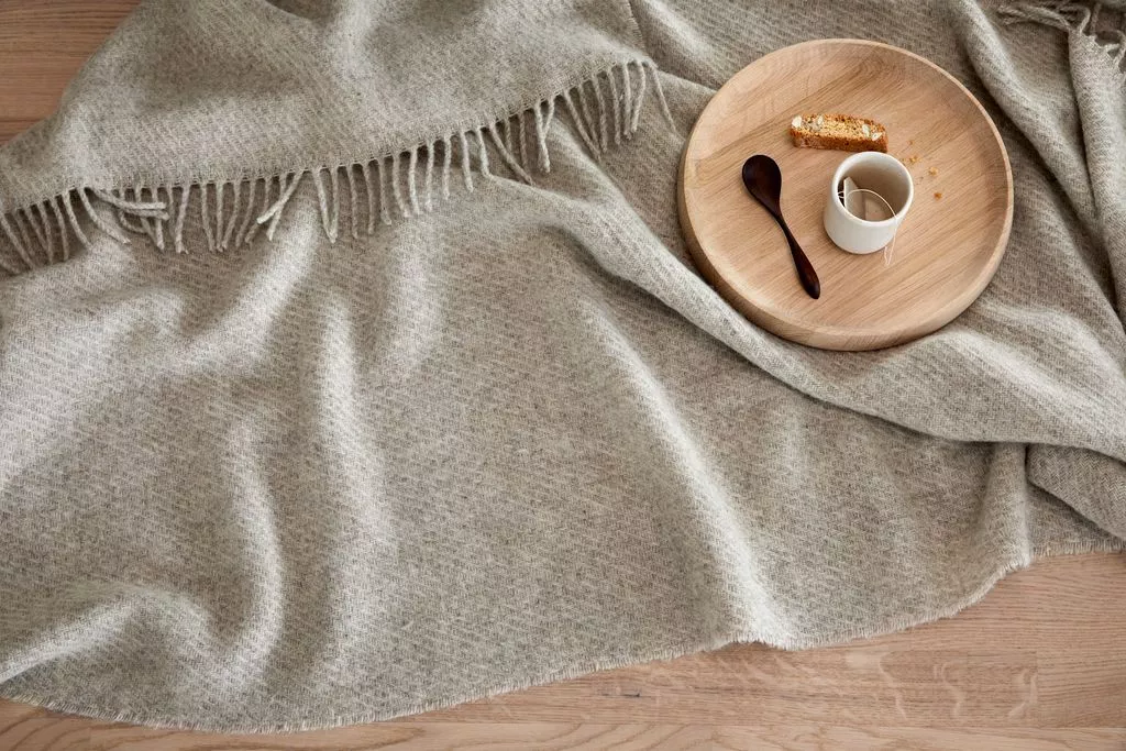 Falketind plaid naturlig beige