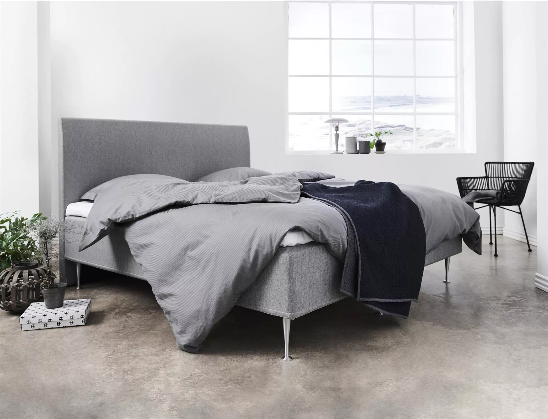  First Box. FAST LAVPRIS